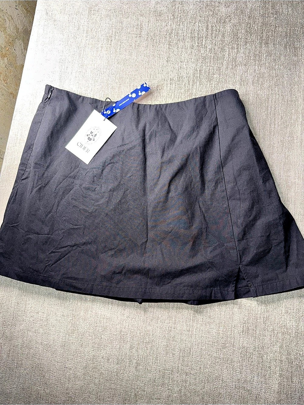Cider Happy Hour Black Mini Skirt NWT OXL